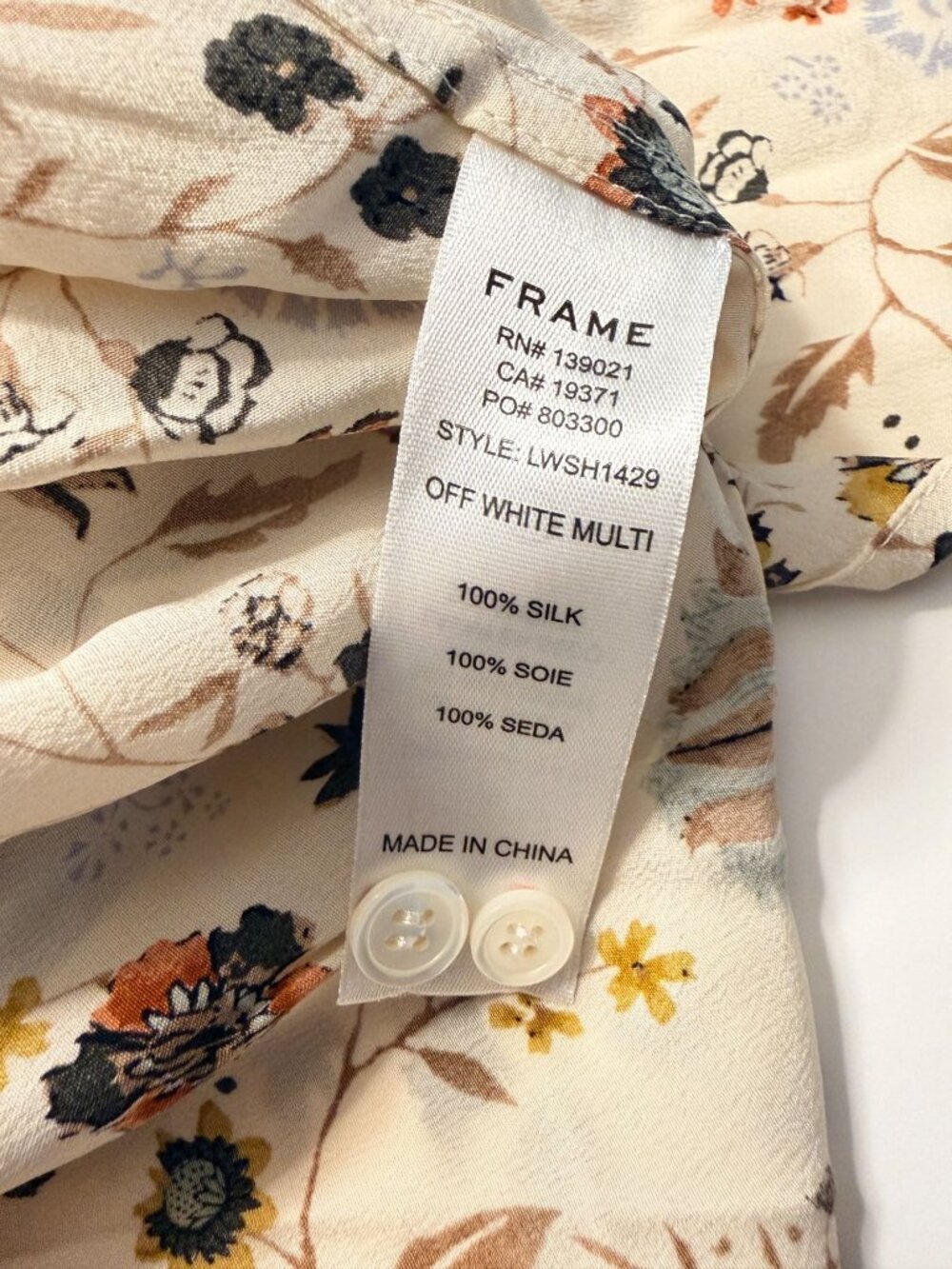 FRAME 70s Ruffled Silk Floral Blouse Size L Off White Multi NWT - Picture 8 of 13